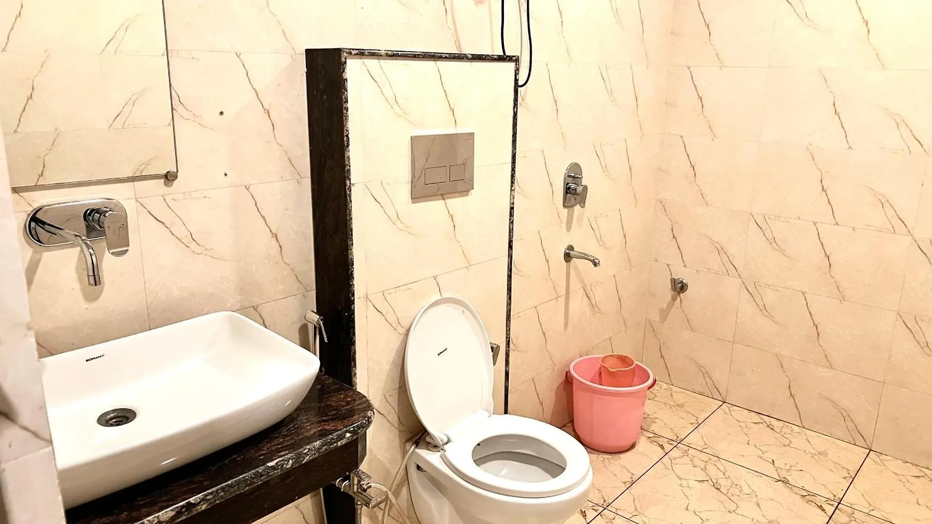 Hotel Tej Palace Near Igi Airport Delhi New Delhi